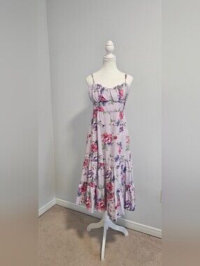 Streetwear Society Lavender Floral Midi Sundress